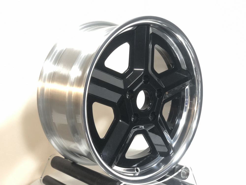 Two-piece forged wheel